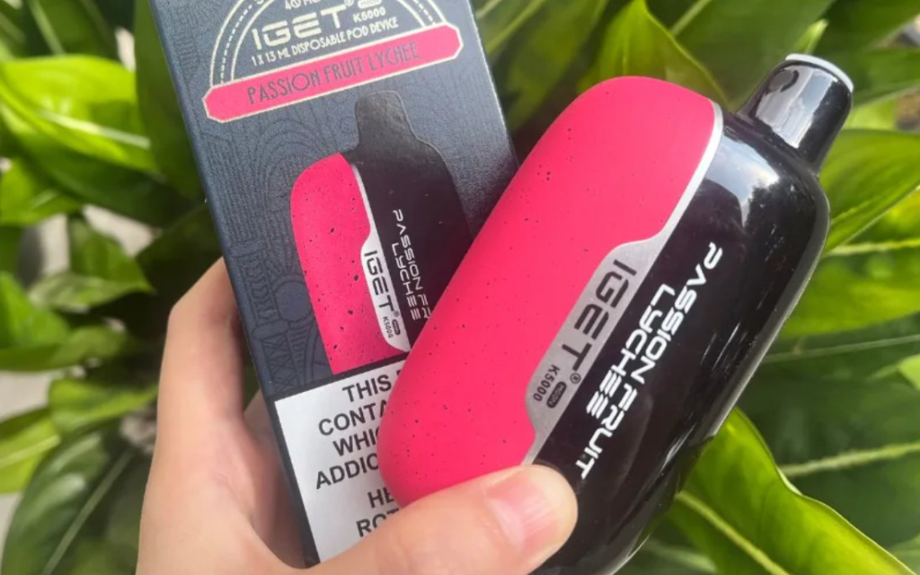 Lightweight Vapes: Why IGET Moon K5000 is Perfect for Your Pocket